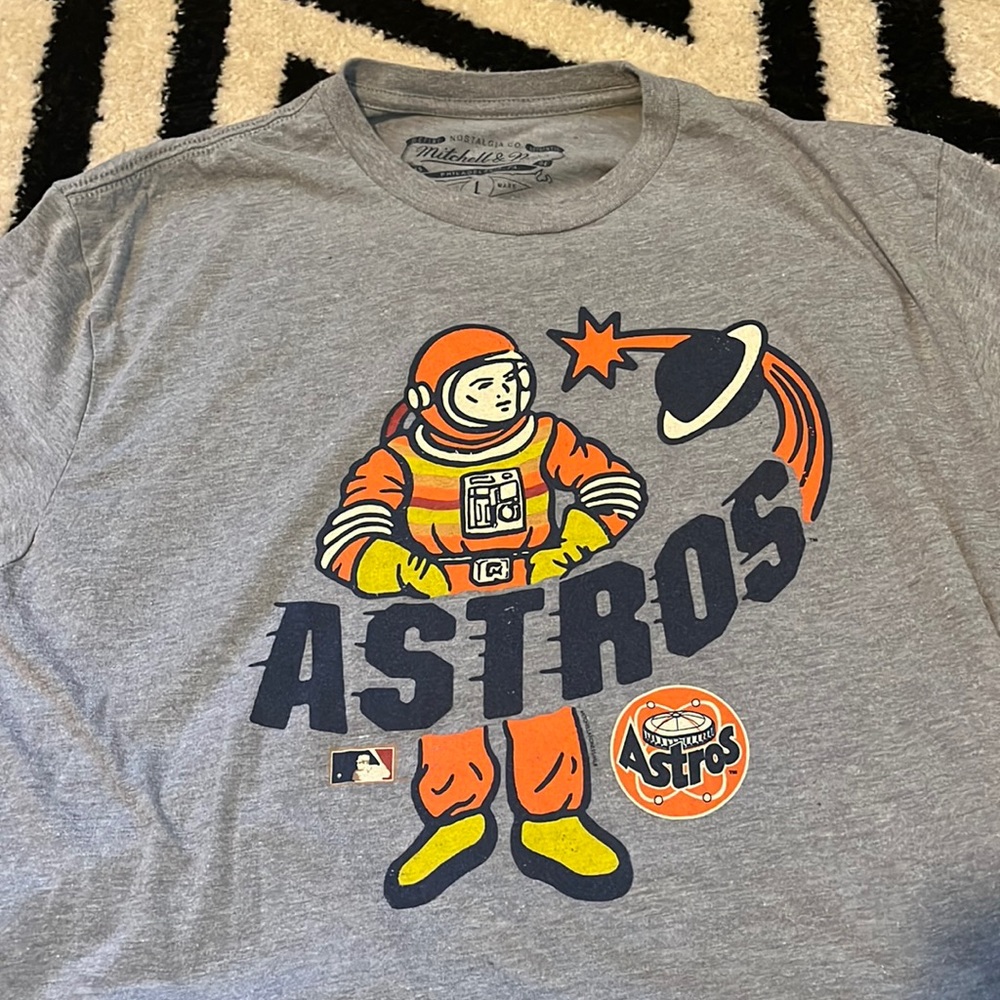 MLB astros tshirt